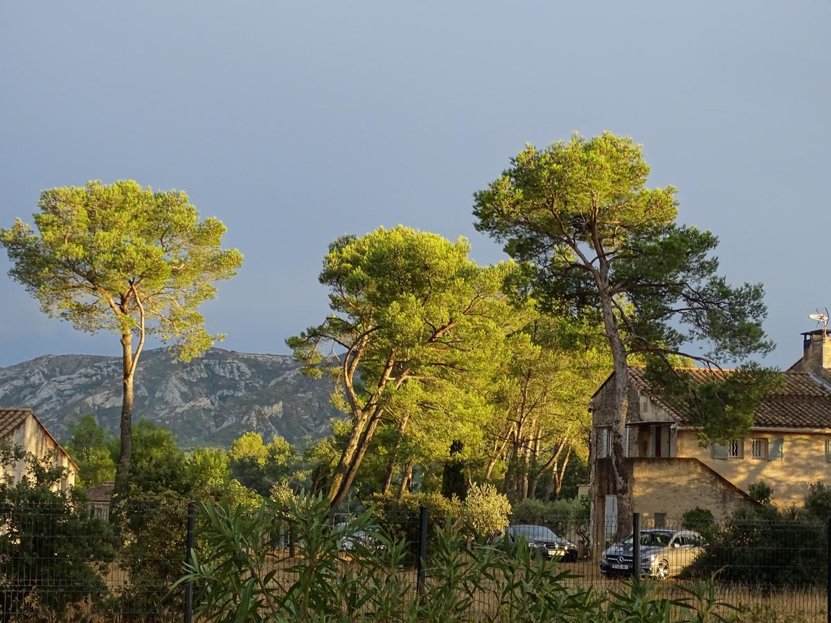 La Coudouliere Hotel Saint-Remy-de-Provence Luaran gambar